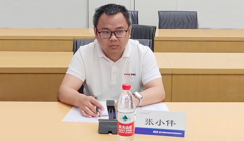 新恒邦門業研發總監張小偉